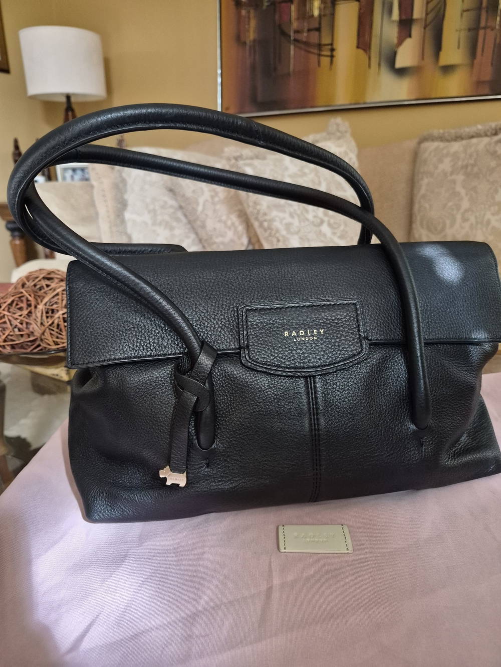 RADLEY LONDON Black Pebbled Leather Shoulder Bag